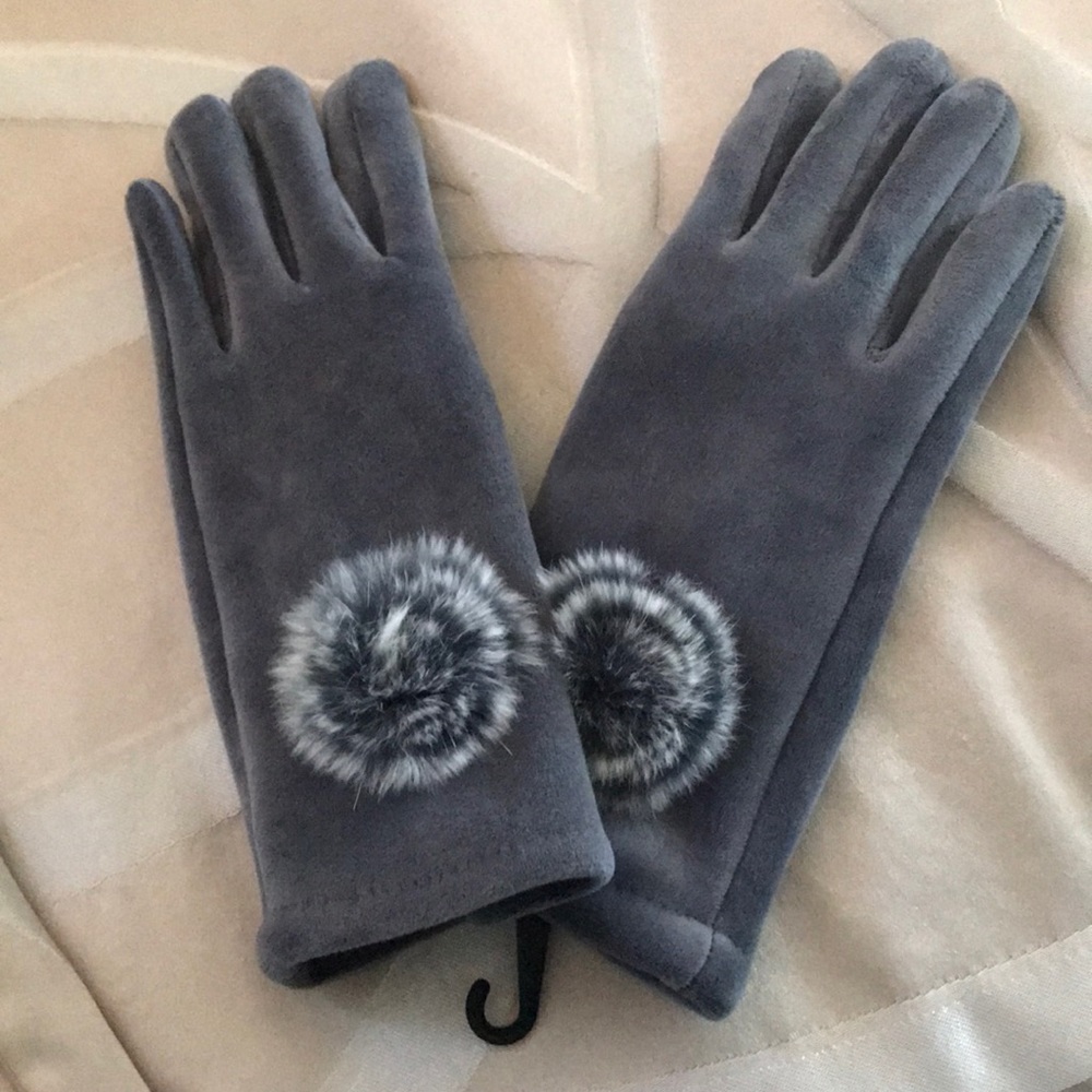 Velvety, soft winter gloves